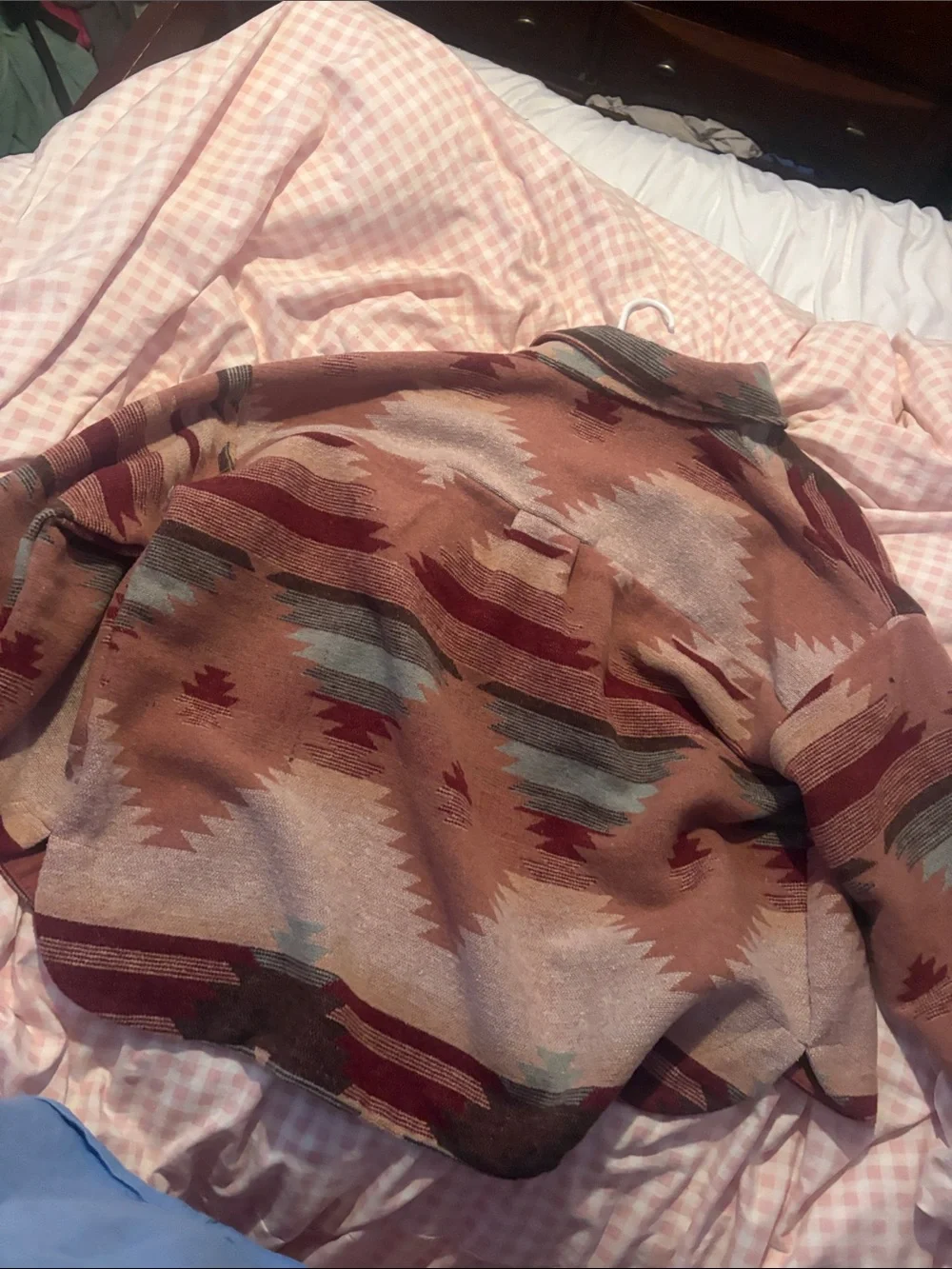 Western Pattern Button-Up Aztec Jacket/Shacket in Dusty Rose & Rust - Picture 3 of 3